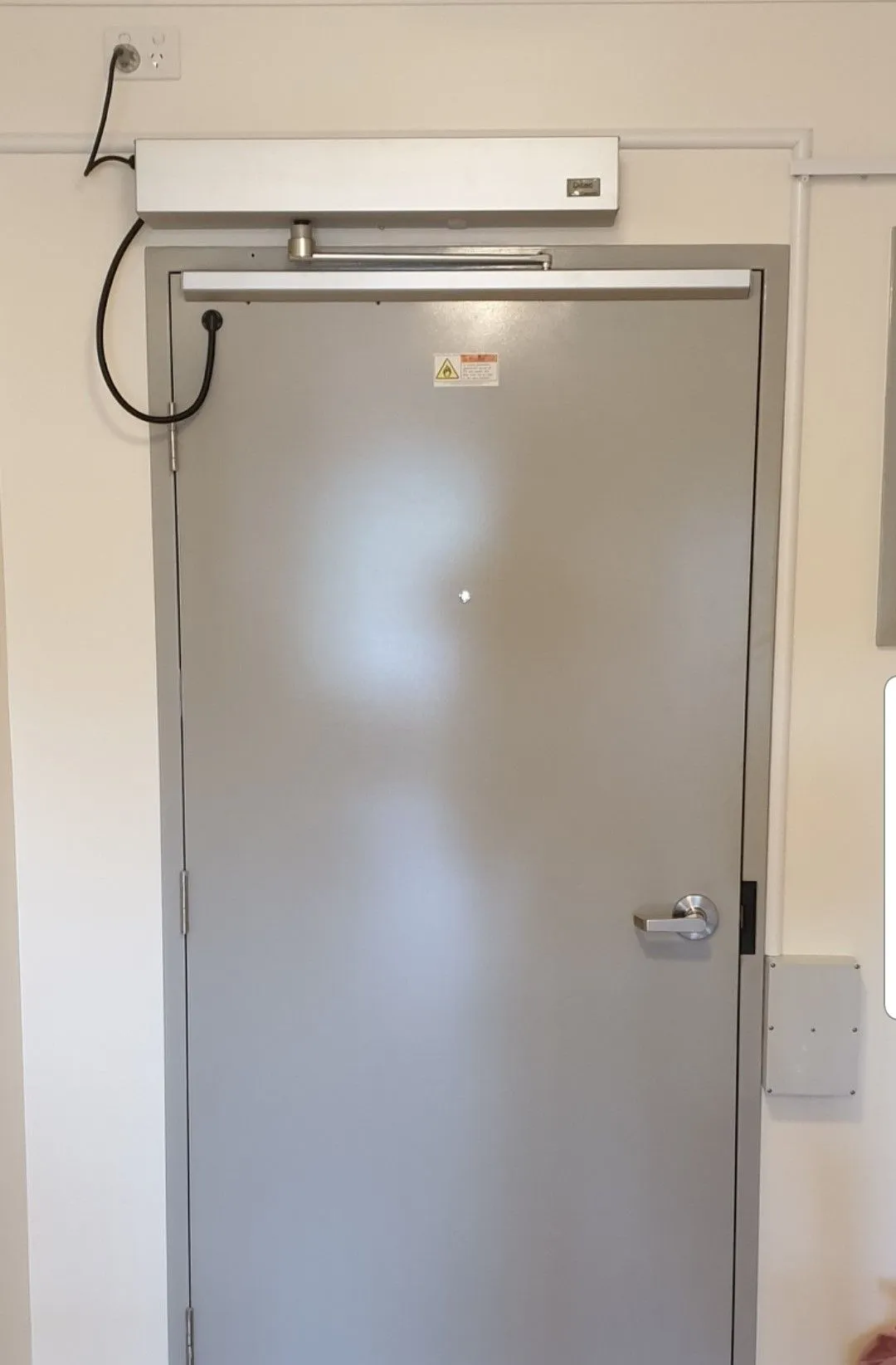 automatic door1